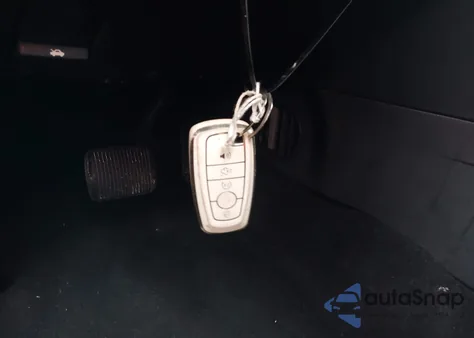 2019 Ford Explorer Xlt из США, поврежденный, VIN 1FM5K8D87KGA02638